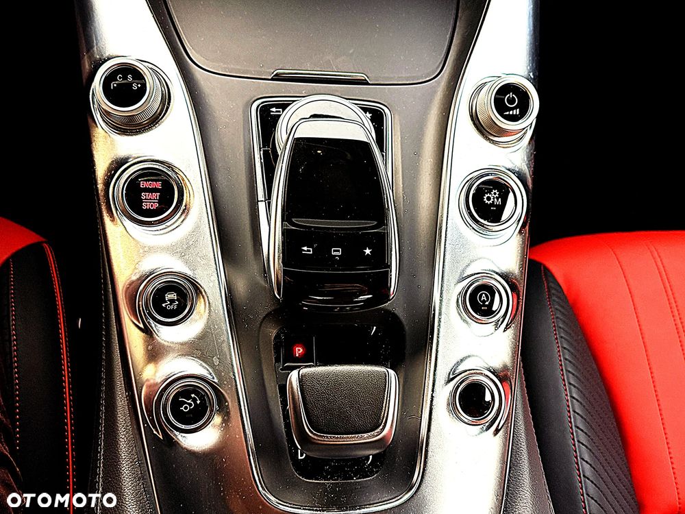 Mercedes-Benz AMG GT Speedshift 7G-DCT - 14