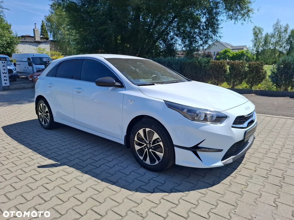 Kia Ceed 1.5 T-GDI L - 6
