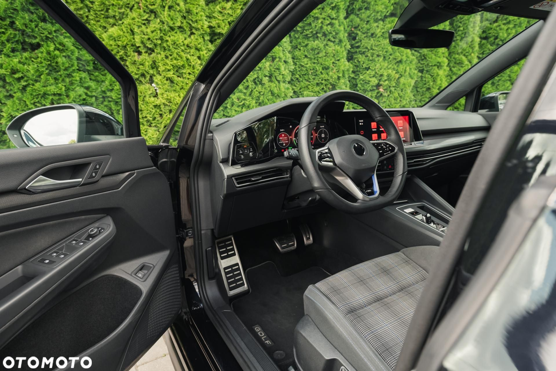 Volkswagen Golf - 9