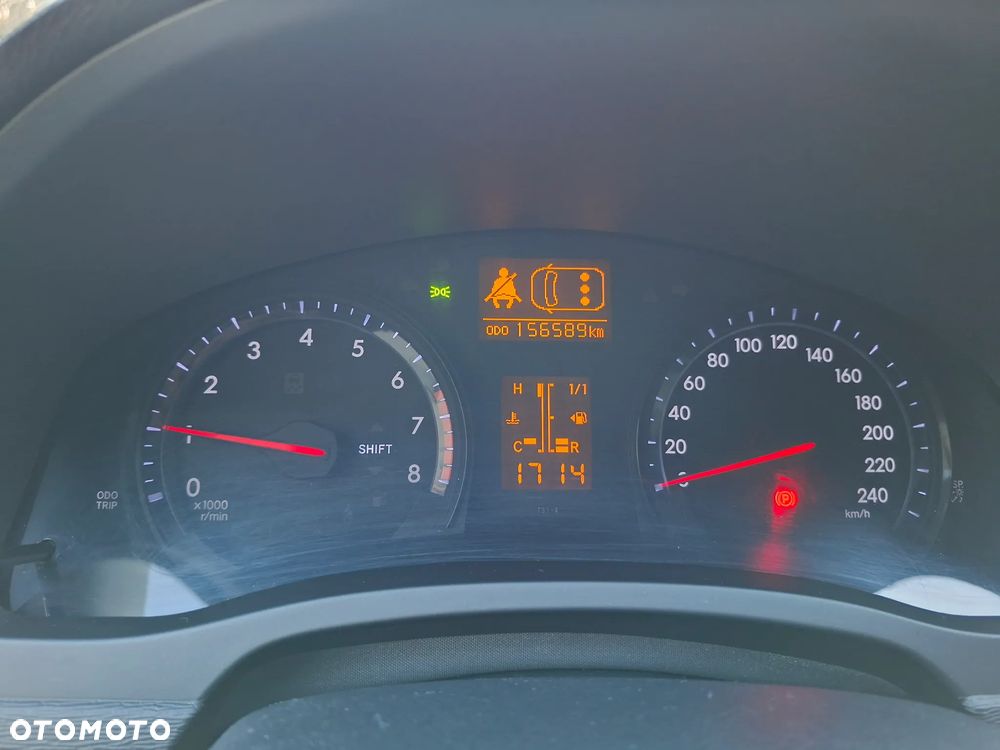 Toyota Avensis 1.8 Edition - 15