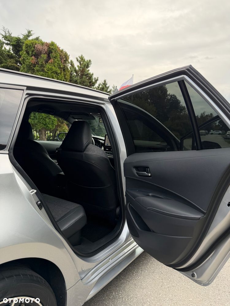 Toyota Corolla 1.8 Hybrid Comfort - 11
