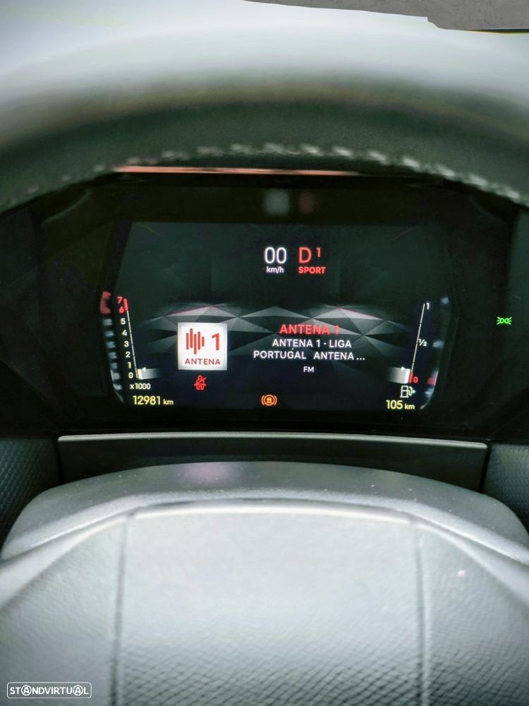 DS DS4 Crossback - 11