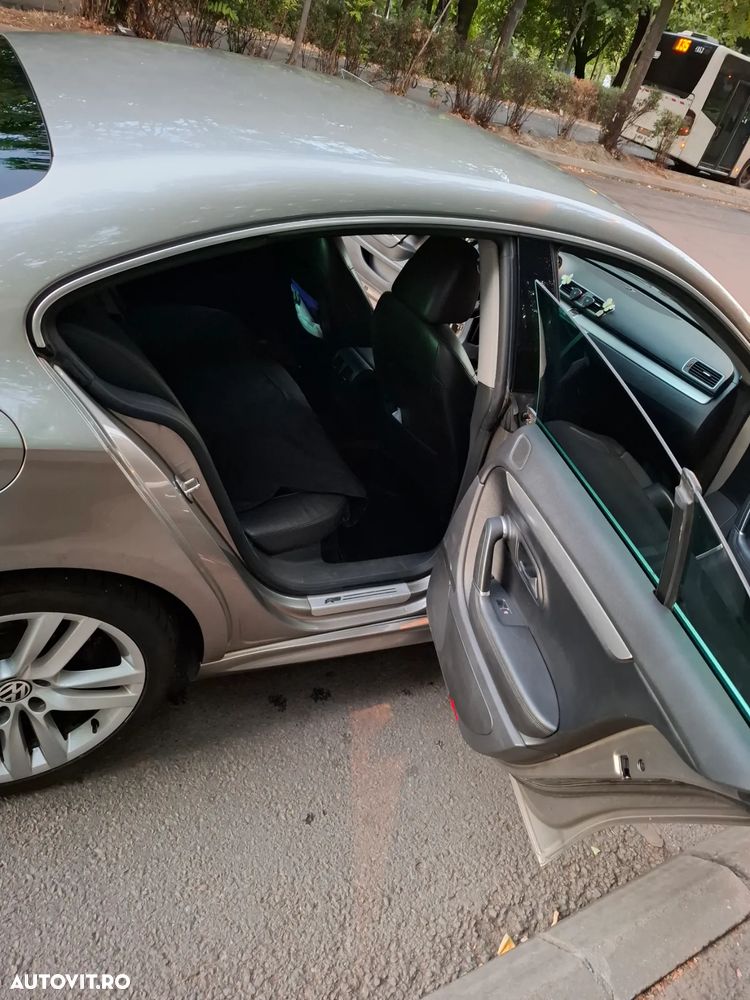 Volkswagen Passat CC - 8