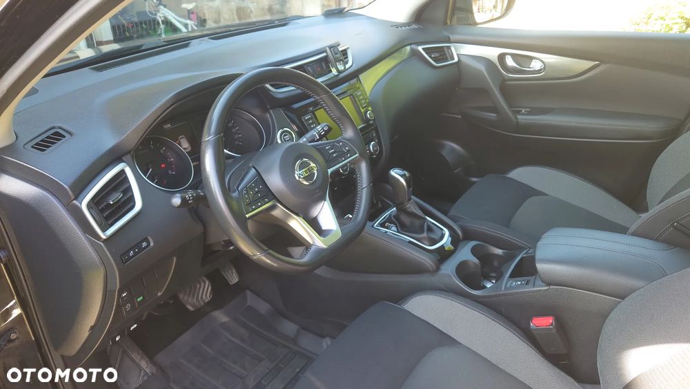 Nissan Qashqai - 14