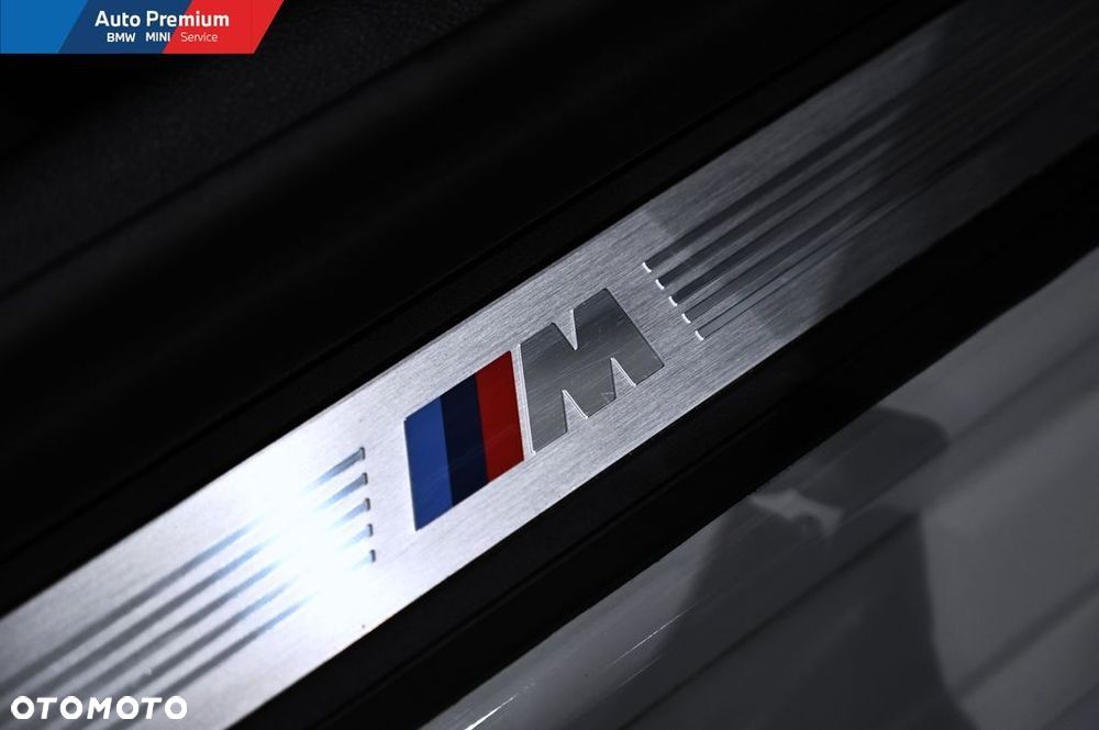 BMW Seria 5 520i mHEV - 24