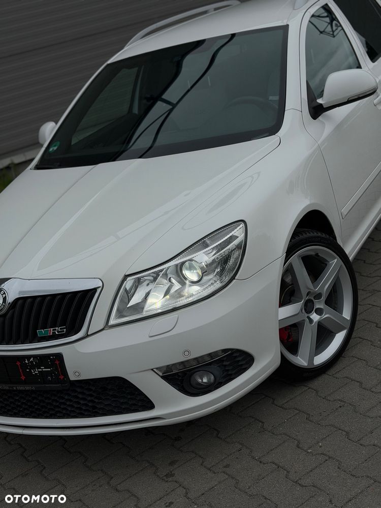 Skoda Octavia 2.0 TDI DPF RS DSG - 14
