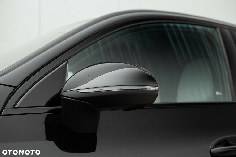 Mercedes-Benz GLC - 17