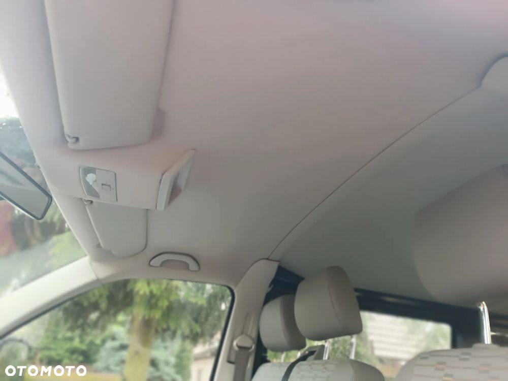 Volkswagen Transporter T5 TDI L2H1 - 8