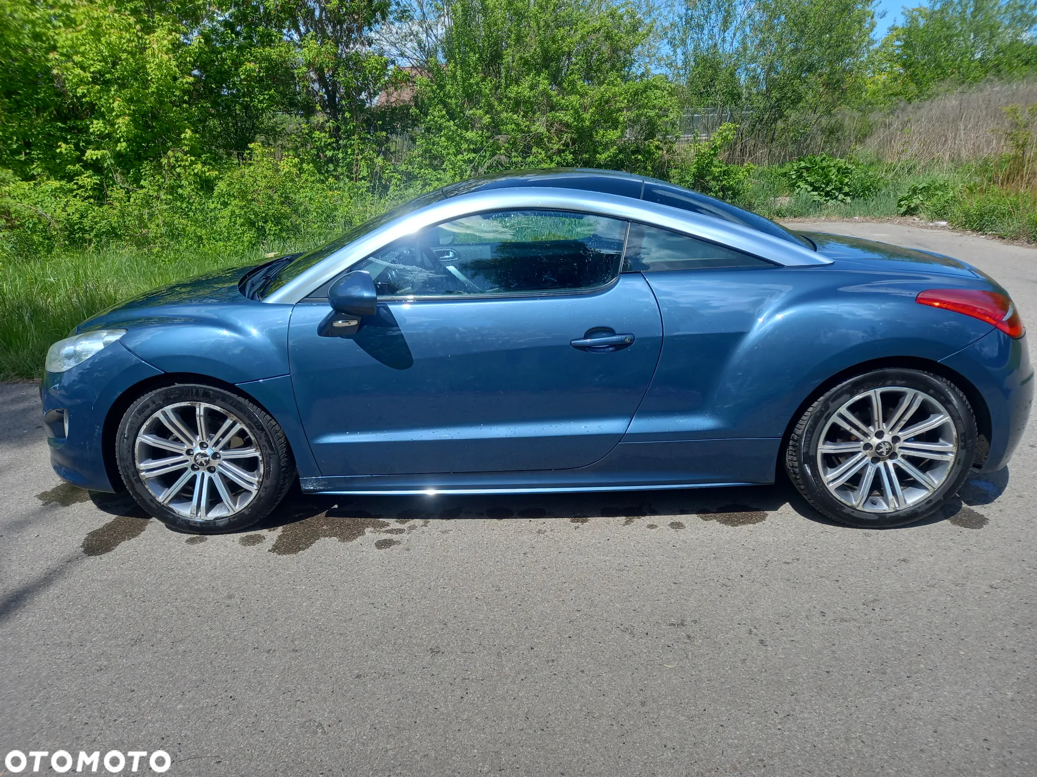 Peugeot RCZ - 2