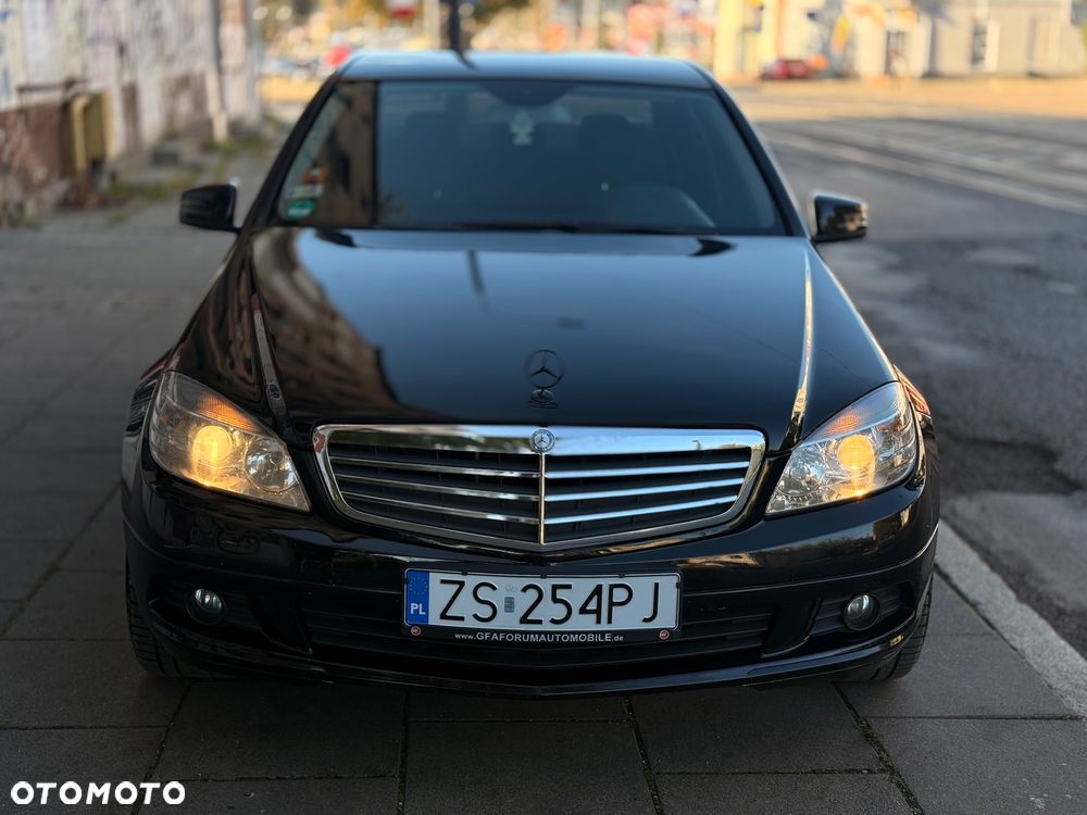 Mercedes-Benz Klasa C 180 T Kompressor BlueEFFICIENCY Elegance - 14