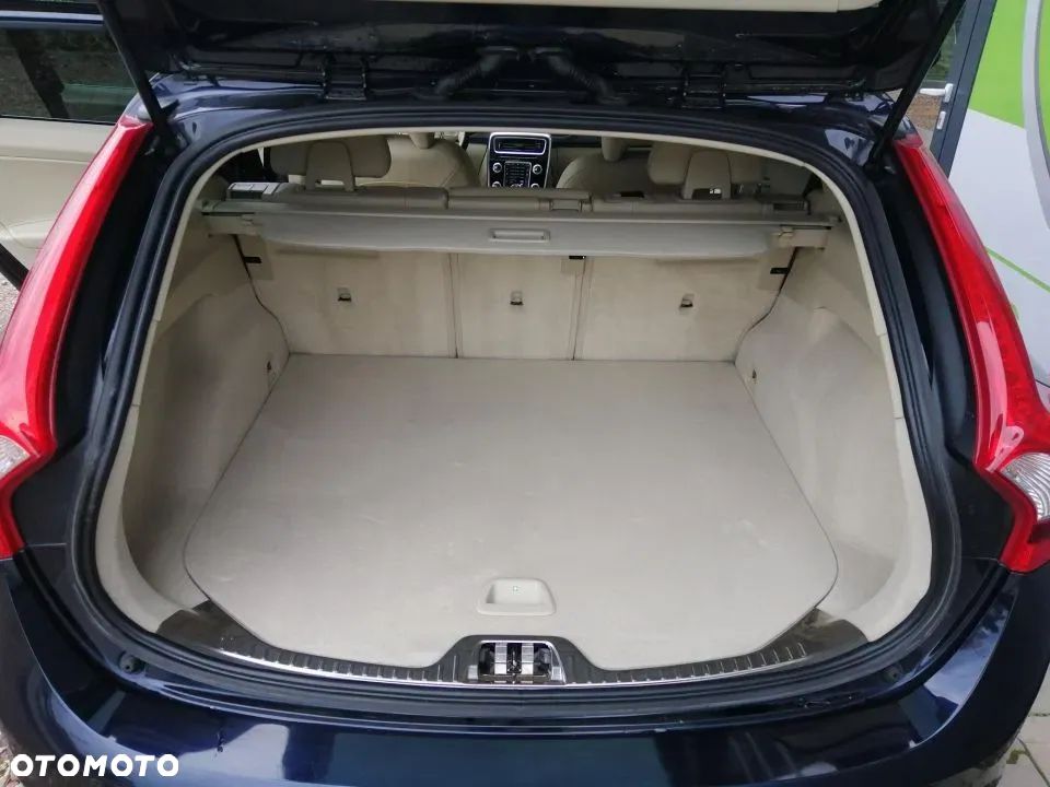 Volvo V60 D3 Drive-E Summum - 14