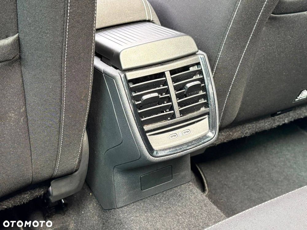 Skoda Kamiq 1.5 TSI Monte Carlo DSG - 18