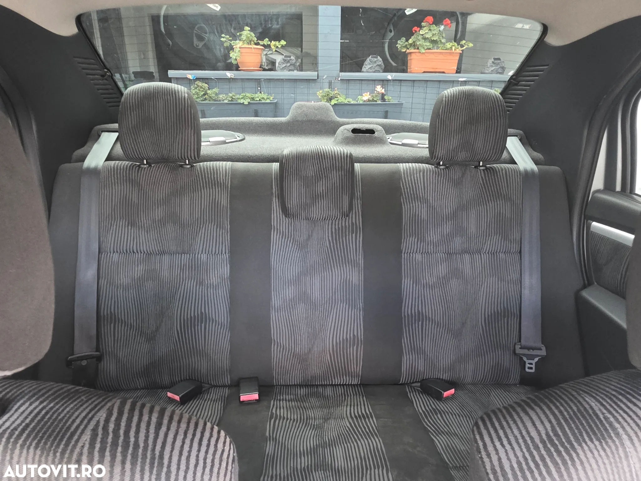Dacia Logan - 13