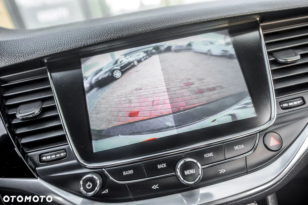 Opel Astra V 1.4 T Dynamic S&S - 29