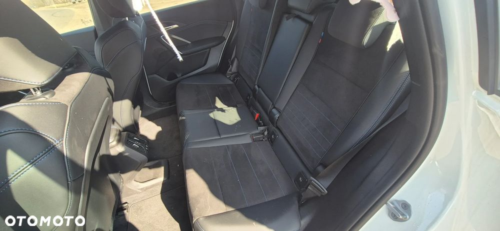 BMW iX1 eDrive20 66.5kWh M Sport Edition - 27