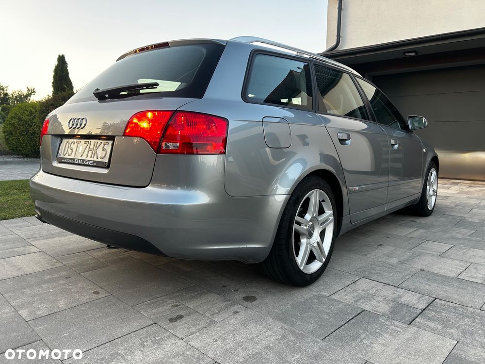 Audi A4 Avant 2.0 TDI DPF - 4