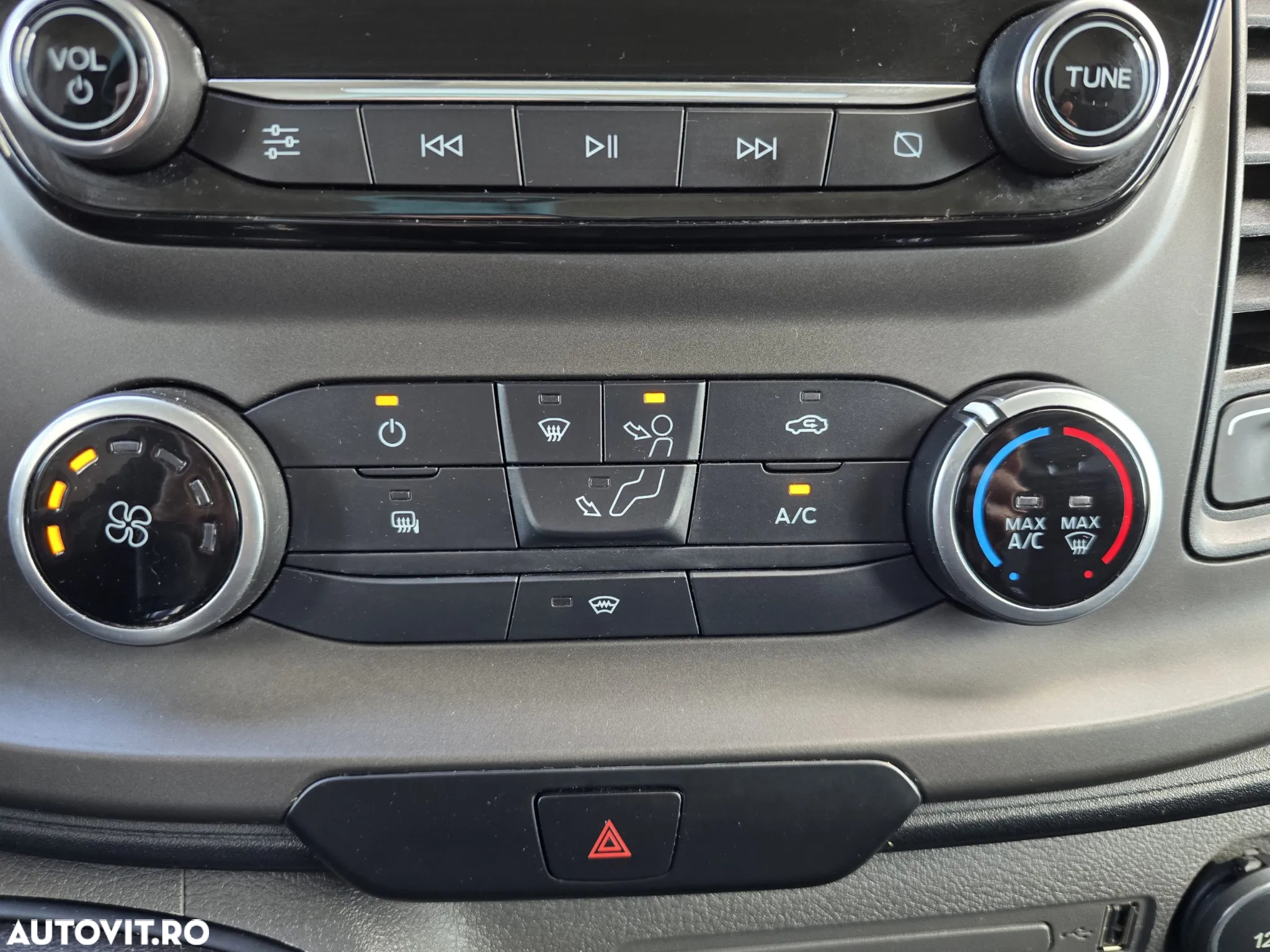 Ford New Transit L4H3 - 30