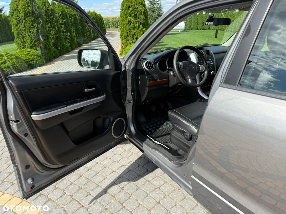 Suzuki Grand Vitara - 9