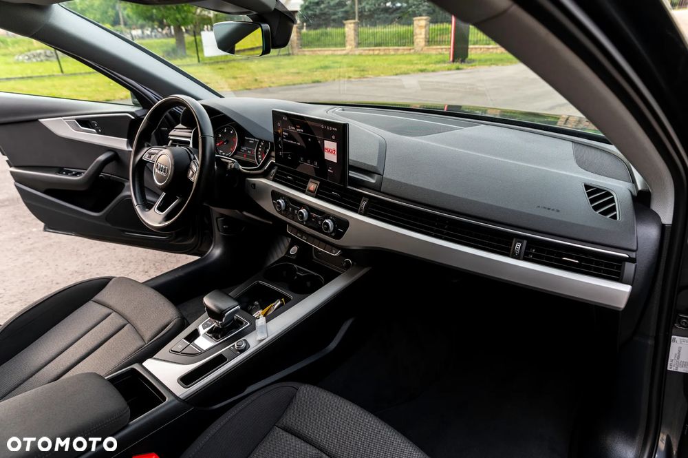 Audi A4 Avant 2.0 TDI ultra S tronic design - 26