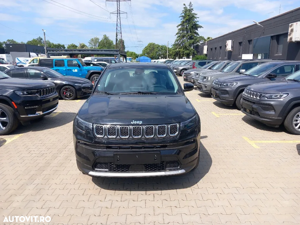 Jeep Compass - 2