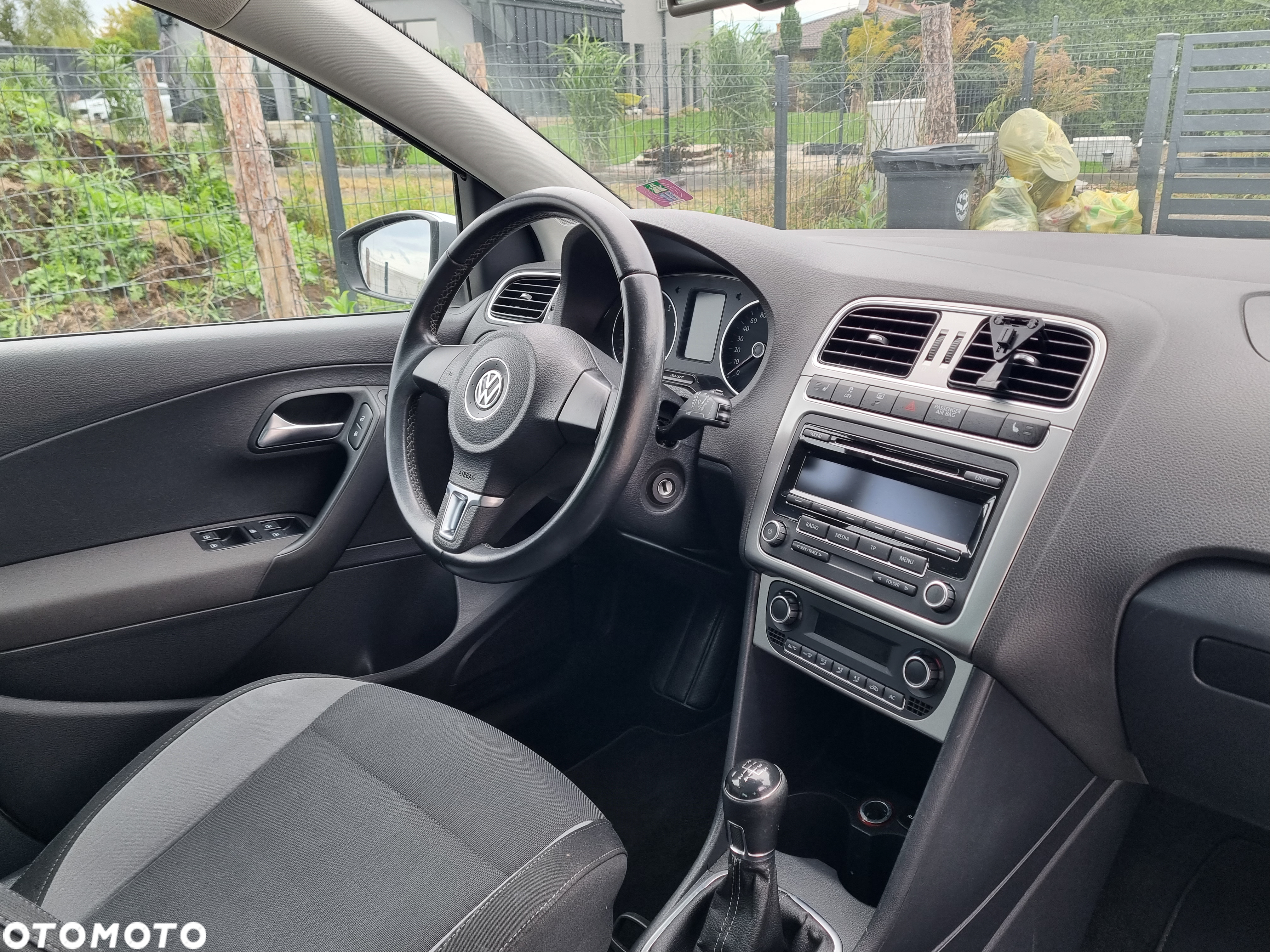 Volkswagen Polo 1.2 Life - 24