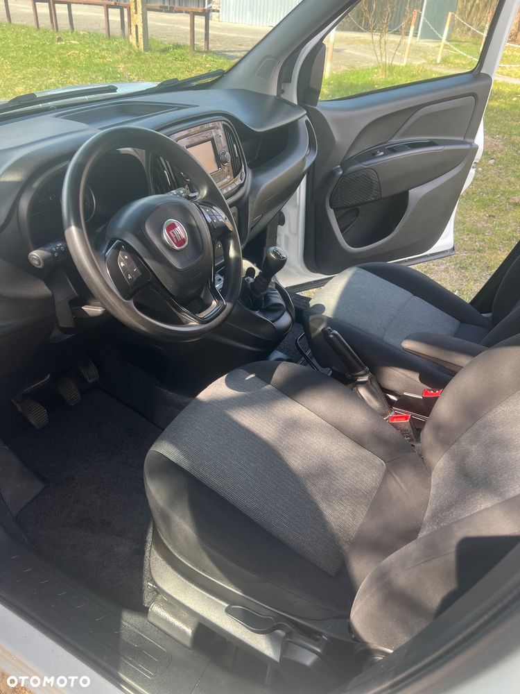 Fiat DOBLO - 24