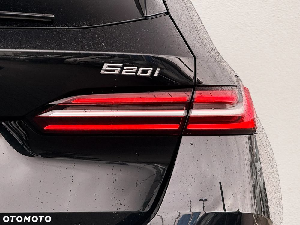 BMW Seria 5 520i - 9
