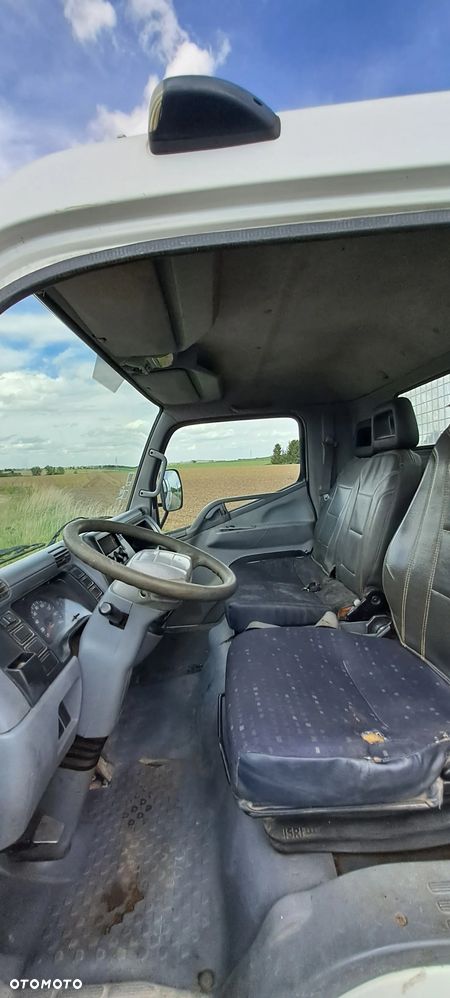 Mitsubishi Canter Fuso - 12