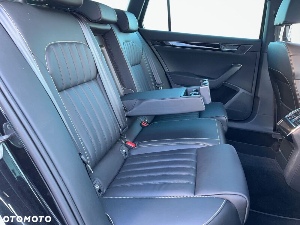 Skoda Superb 2.0 TDI SCR L&K DSG - 18