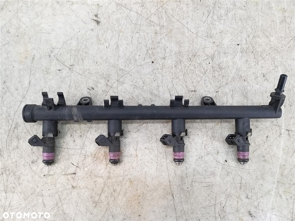 Listwa wtryskiwaczy WTRYSKI Renault Scenic II 1.6B 111KM 2003-2006 H132259 - 2