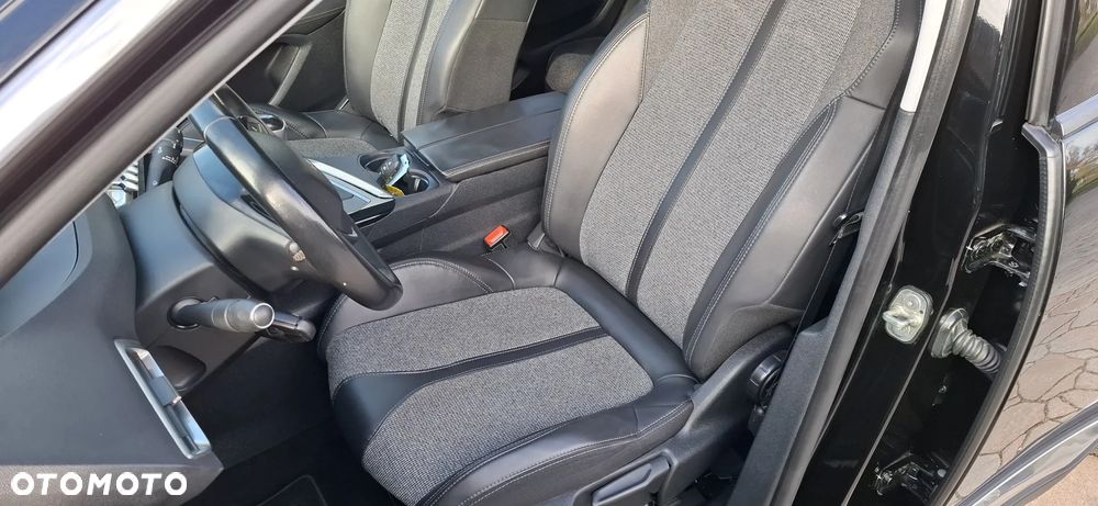 Peugeot 3008 2.0 BlueHDi Style - 16