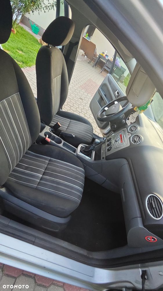 Ford Focus 1.6 Amber X - 8