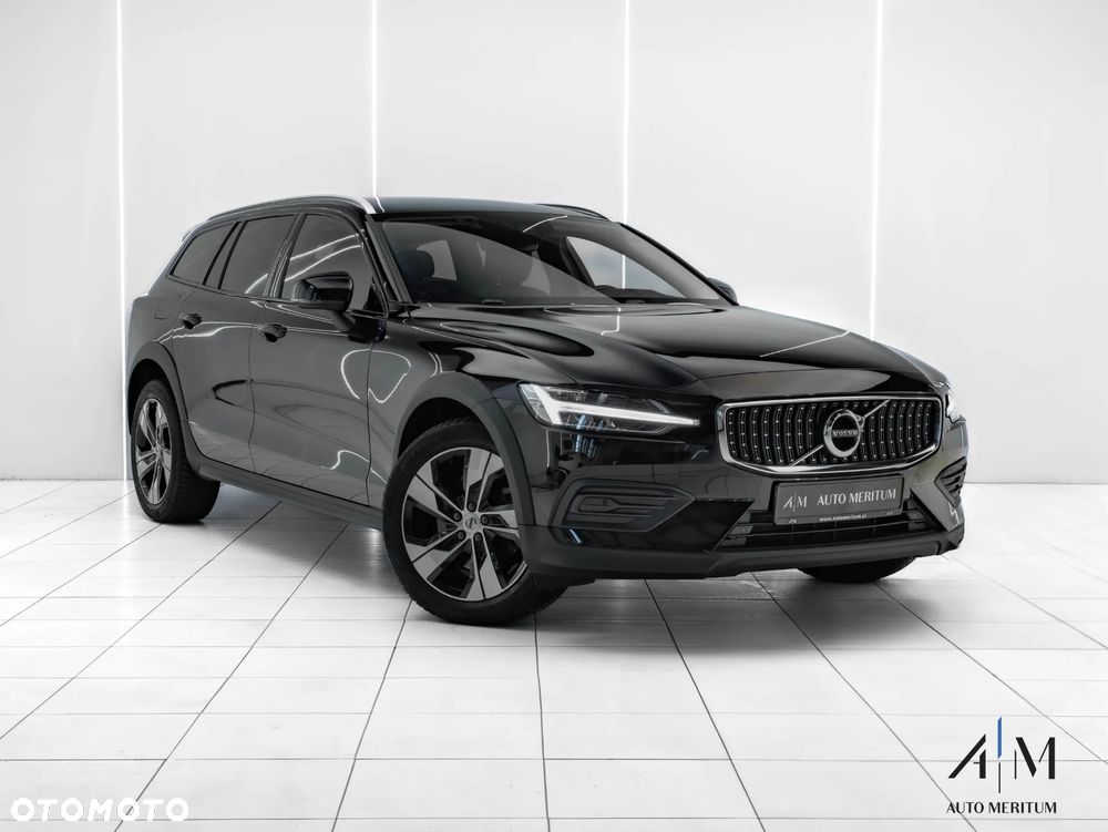 Volvo V60 Cross Country B4 D AWD Geartronic - 2