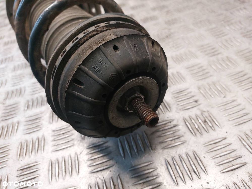 AMORTYZATOR SPRĘŻYNA ZWROTNICA LEWY PRZÓD FIAT GRANDE PUNTO I 51796541 - 5