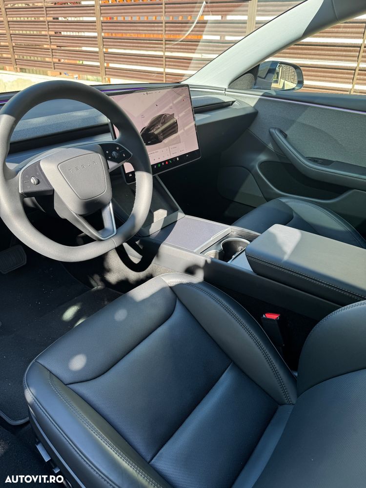 Tesla Model 3 Long Range RWD Premium - 6