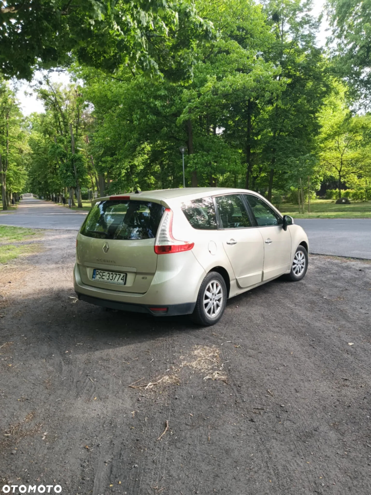 Renault Scenic - 5