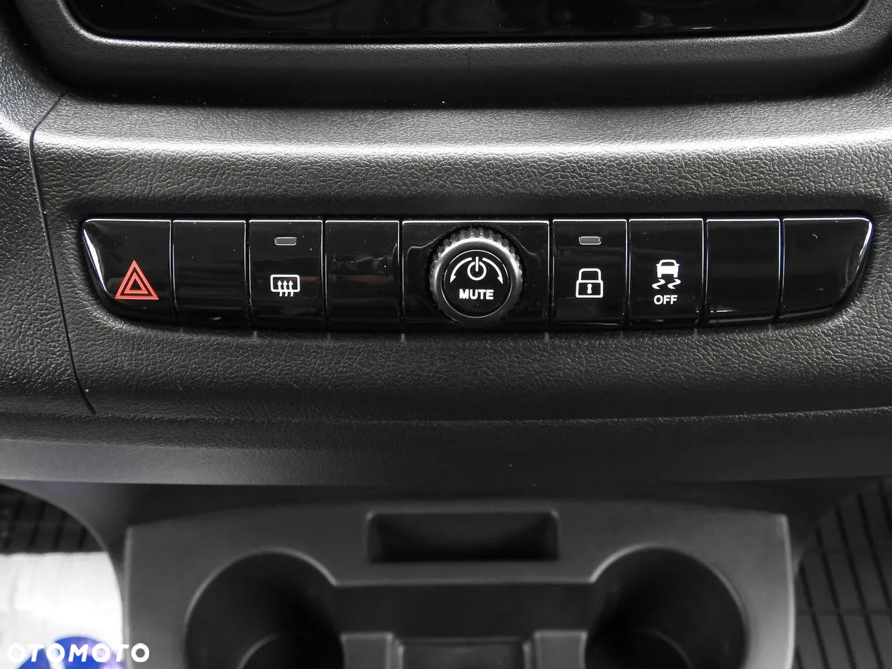 Fiat FIAT DUCATO NOWY PLANDEKA 10 PALET WEBASTO KLIMATYZACJA TEMPOMAT LEDY ASO 180KM [ W39377 ] - 36