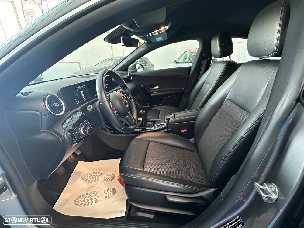 Mercedes-Benz CLA 180 - 12