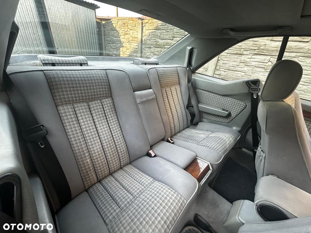 Mercedes-Benz W124 (1984-1993) - 7