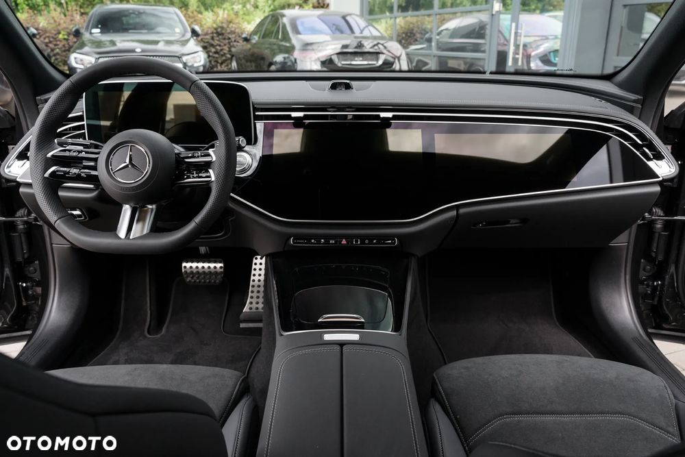 Mercedes-Benz Klasa E 300 de PHEV 4-Matic AMG 9G-Tronic - 8