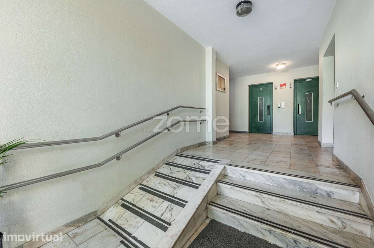 Apartamento T3 em Ramalde, Porto - Grande imagem: 2/19