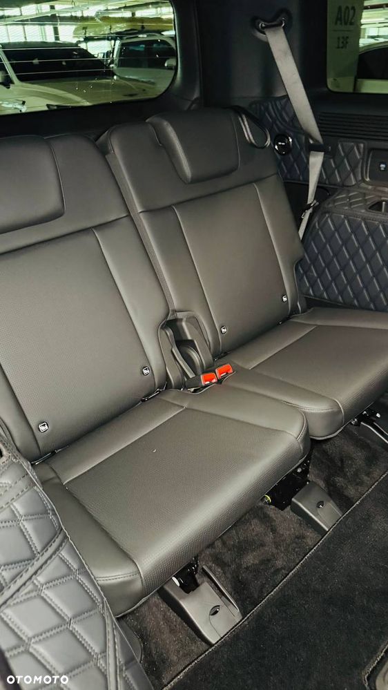 Hyundai Santa Fe 1.6 T-GDI HEV Calligraphy 4WD 6os - 12