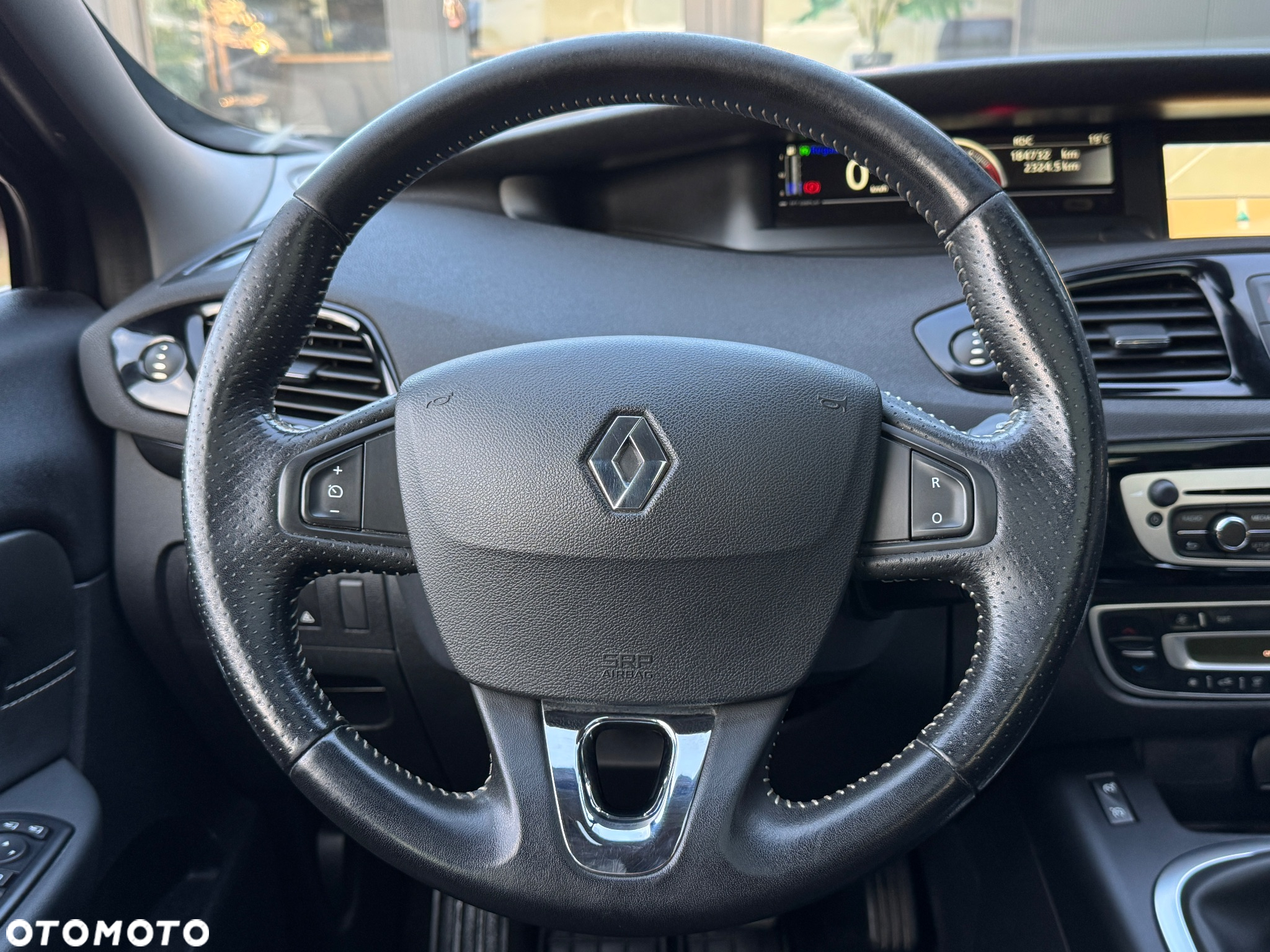 Renault Scenic 1.5 dCi Bose EDition EDC - 23