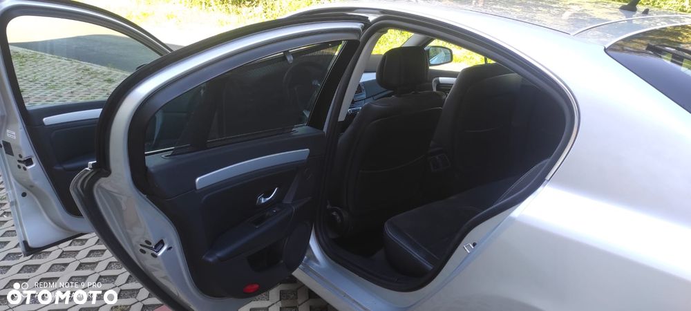 Renault Laguna 2.0T Image - 17