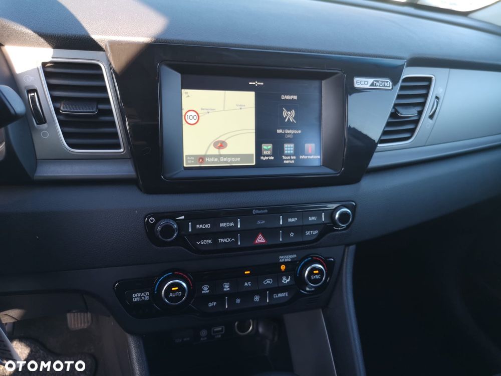 Kia Niro 1.6 GDI 2WD Vision - 13