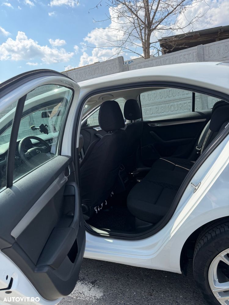 Skoda Octavia 1.0 TSI Avantaj - 4