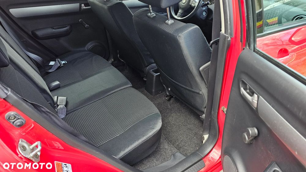 Suzuki Swift 1.3 Comfort - 24