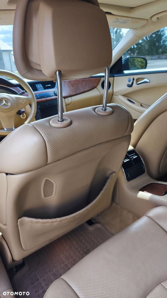 Mercedes-Benz CLS 320 CDI - 22