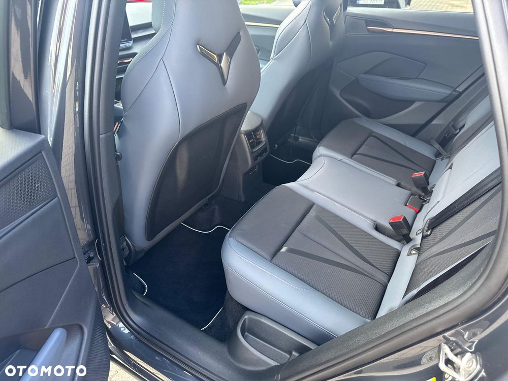 Cupra Terramar 1.5 e-Hybrid DSG VZ - 32