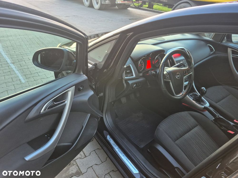 Opel Astra 1.4 Turbo Edition - 8